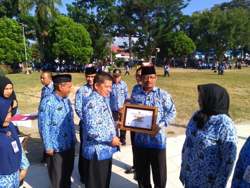 6 Sekolah di Kota Kotamobagu, Meraih Penghargaan Sekolah Adiwiyata Tingkat Sulut
